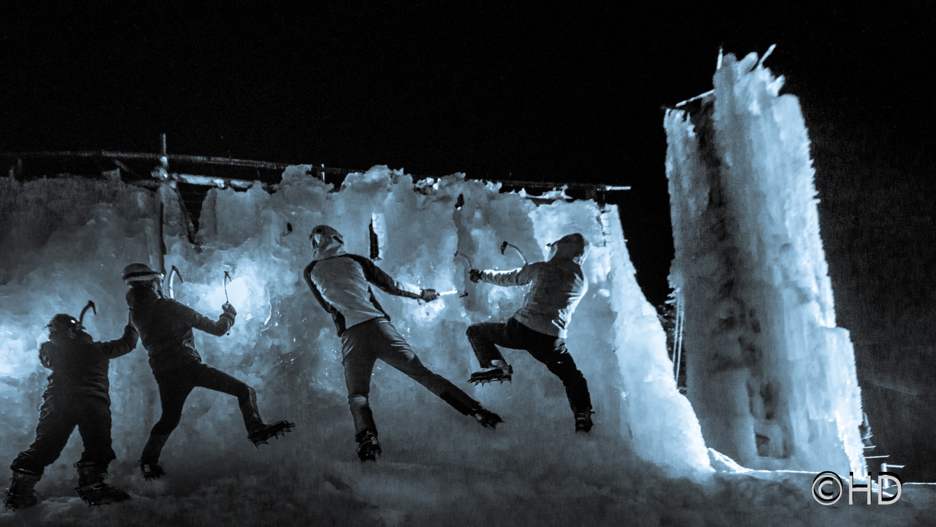 Junge AlpinistenInnen „Feuer & Eis“